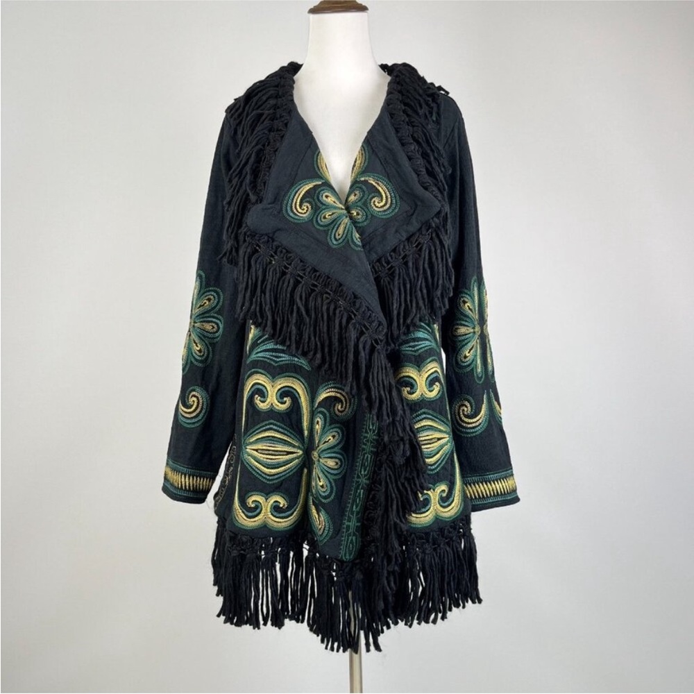 Johnny Was Biya Black  Embroidered Open-Front Sweater.